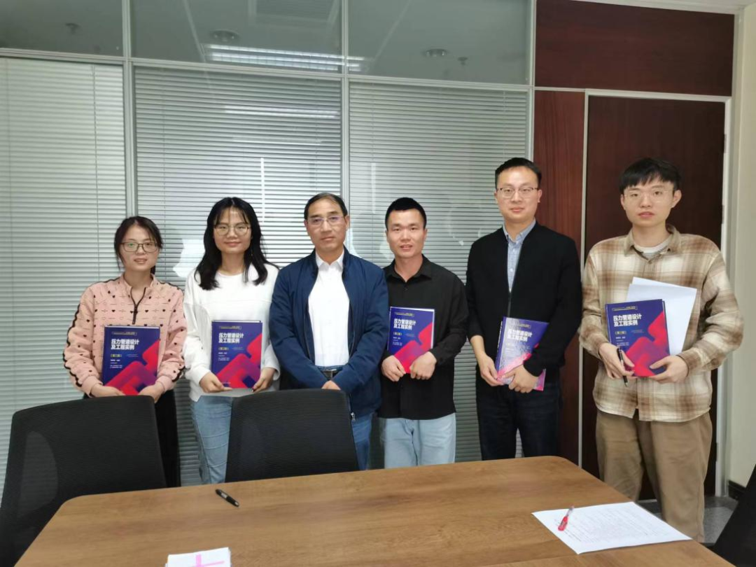 271708998626957042.png 640 (2).png