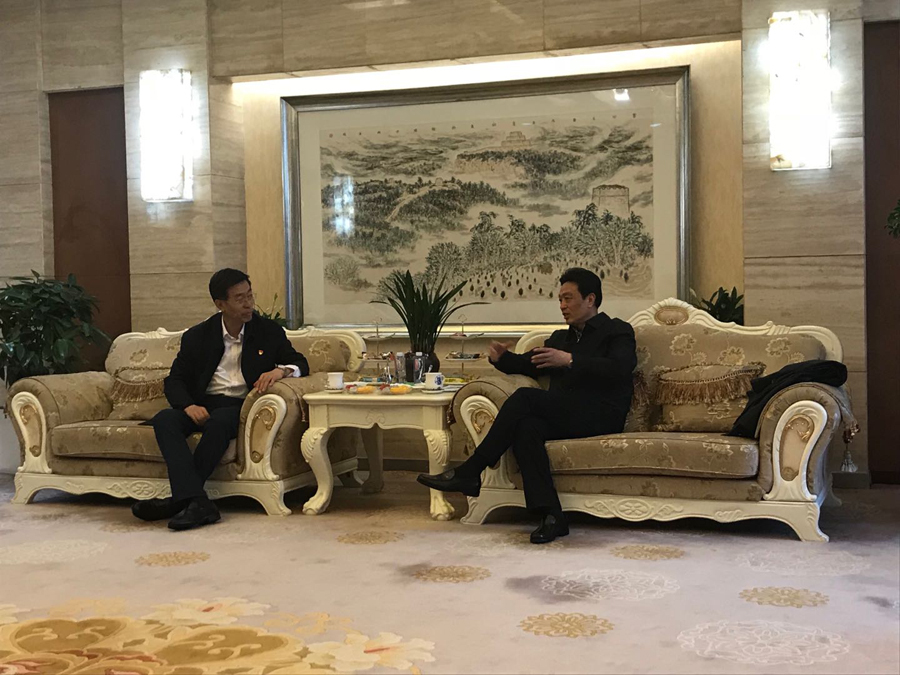 武憲功拜會陜西省人大常委會副主任、榆林市市委書記戴征社.jpg 武憲功拜會陜西省人大常委會副主任、榆林市市委書記戴征社.jpg